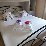 Ros' S House Gæstehus 3*