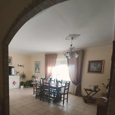Guest house Ros' S House *